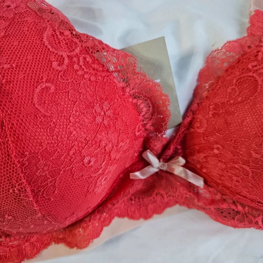 Maurice’s coral bra‎ Large NWT